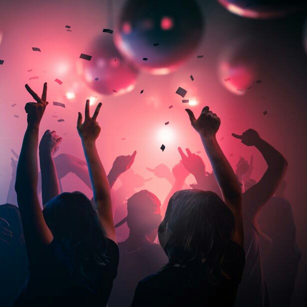 郝向阳 - 抽烟只抽红塔山收藏会员列表