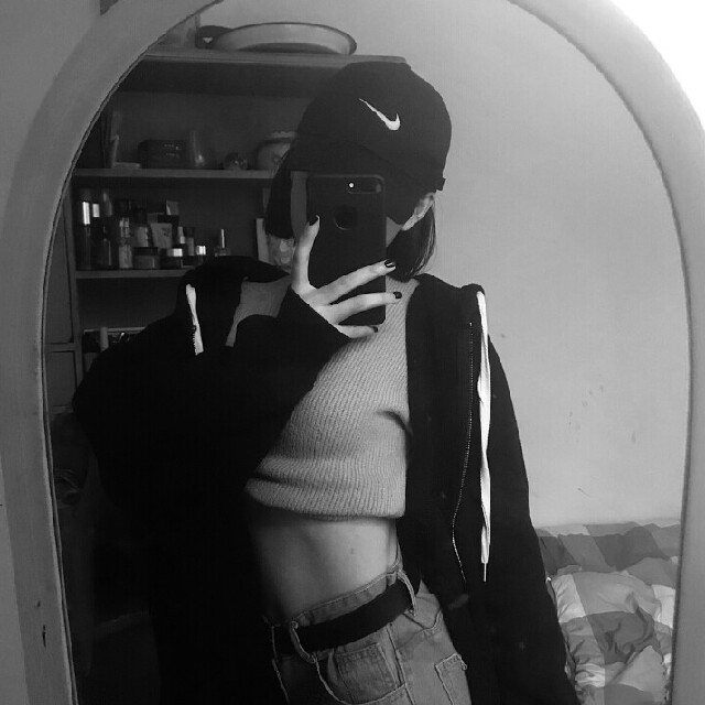 抖音_热播歌曲 NEVADA98k_甜妤收藏会员列