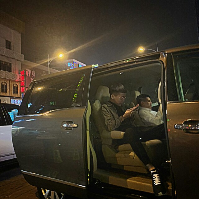 DJ八少-卖了佛冷,好嗨哟,苏喂苏喂收藏会员列