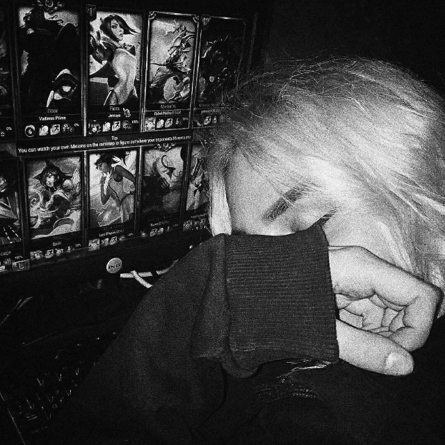 阿宝锅锅-同是天涯沦落人相逢何必曾相识收藏