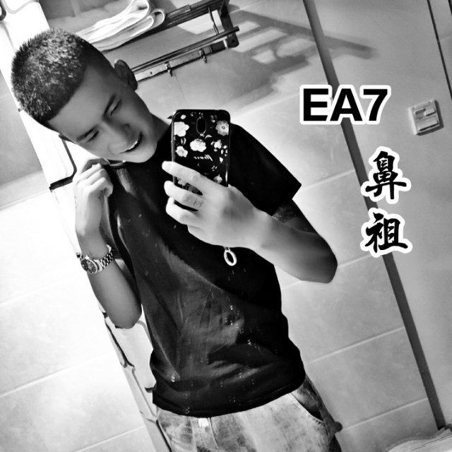 【中文抒情】你的眼神让人醉 逃过多少人的梦