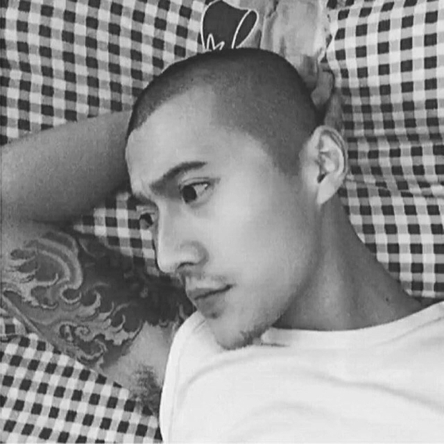 林帝元'【中文热播】你在路上走会安慰谁'收藏