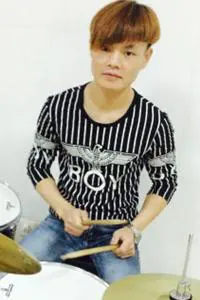 金聚DJ棠仔mp3(串烧舞曲)- www.y2002.com