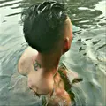 DJ公仔.♡