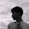 初 小 杰