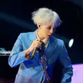 巍嫱宇